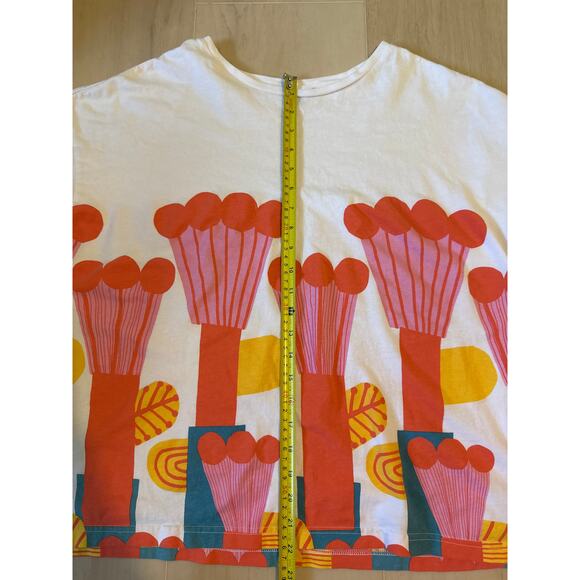 Marimekko x Uniqlo Floral Pompula Pompom Red Pink Flower Boxy White T-Shirt XL - Picture 7 of 7